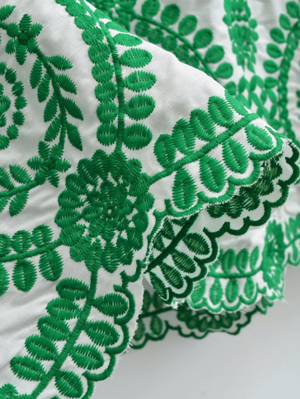 Spring Long Sleeve Green Embroidered Loose Dress